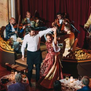 mozart dinner singers