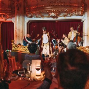 mozart dinner prague singer