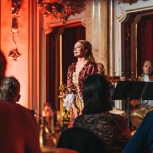 mozart dinner prague singer